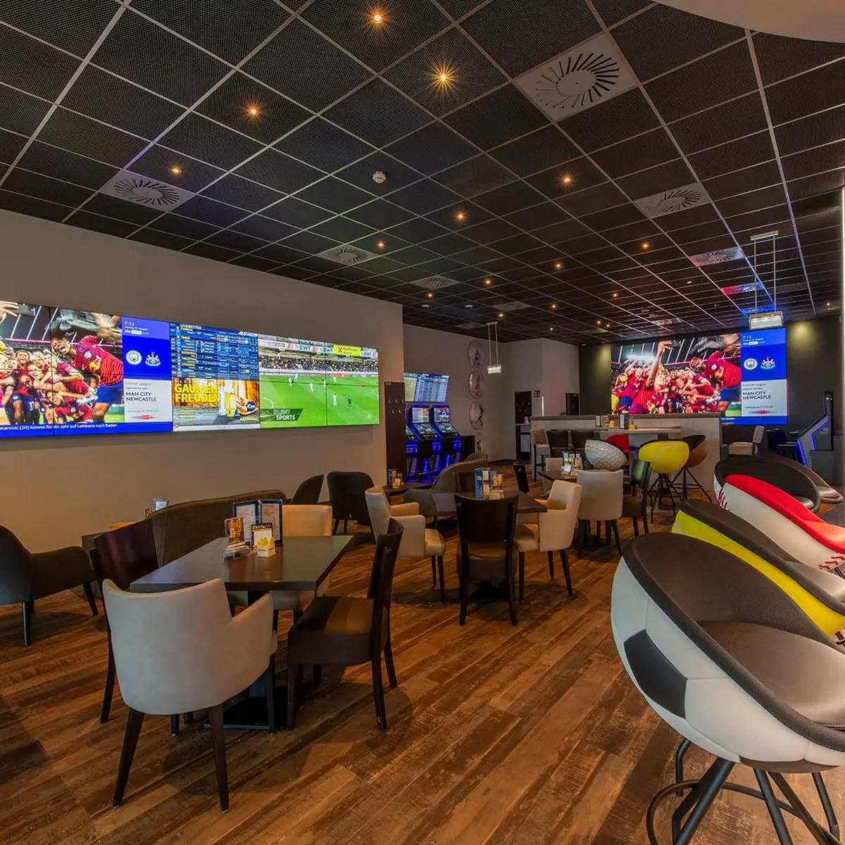 Atmosphäre, ADMIRAL Sportsbar NOVO Park