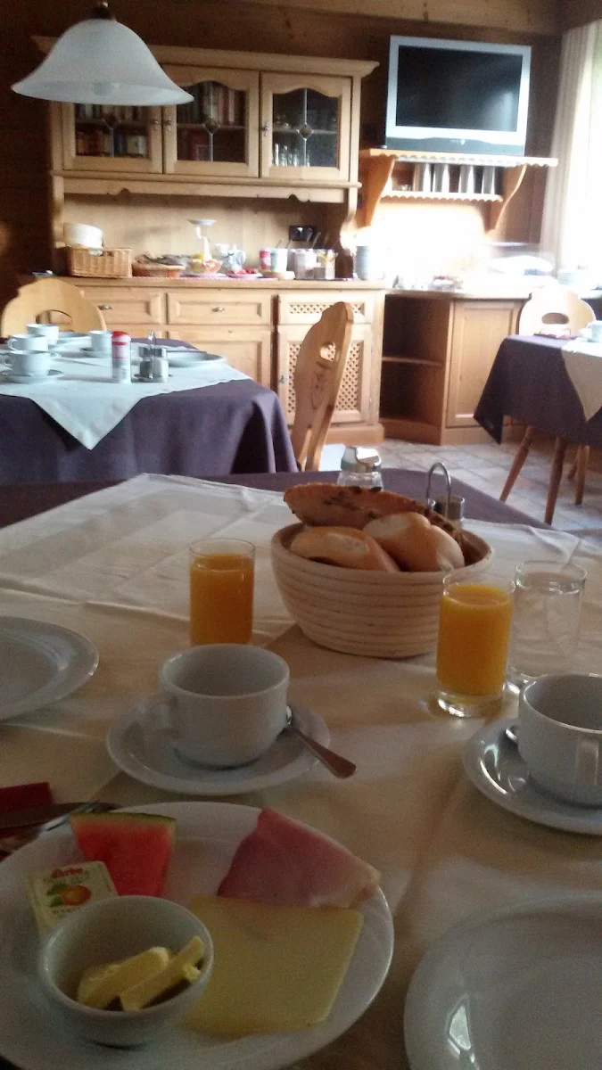 Essen und Trinken photo 2