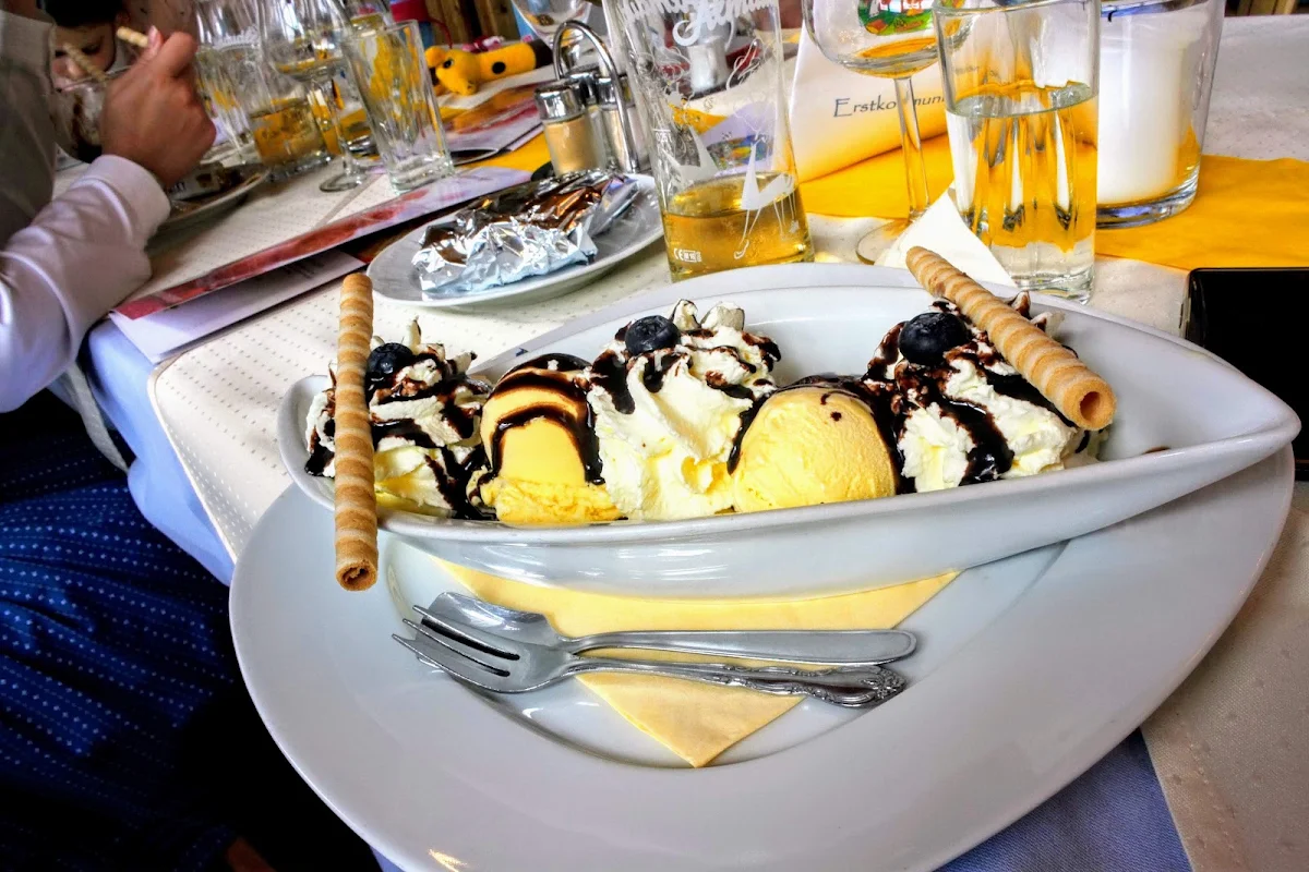 Essen und Trinken photo 2