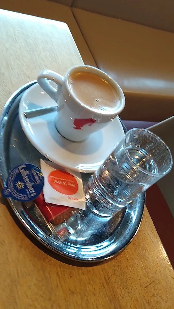 Essen und Trinken photo 3