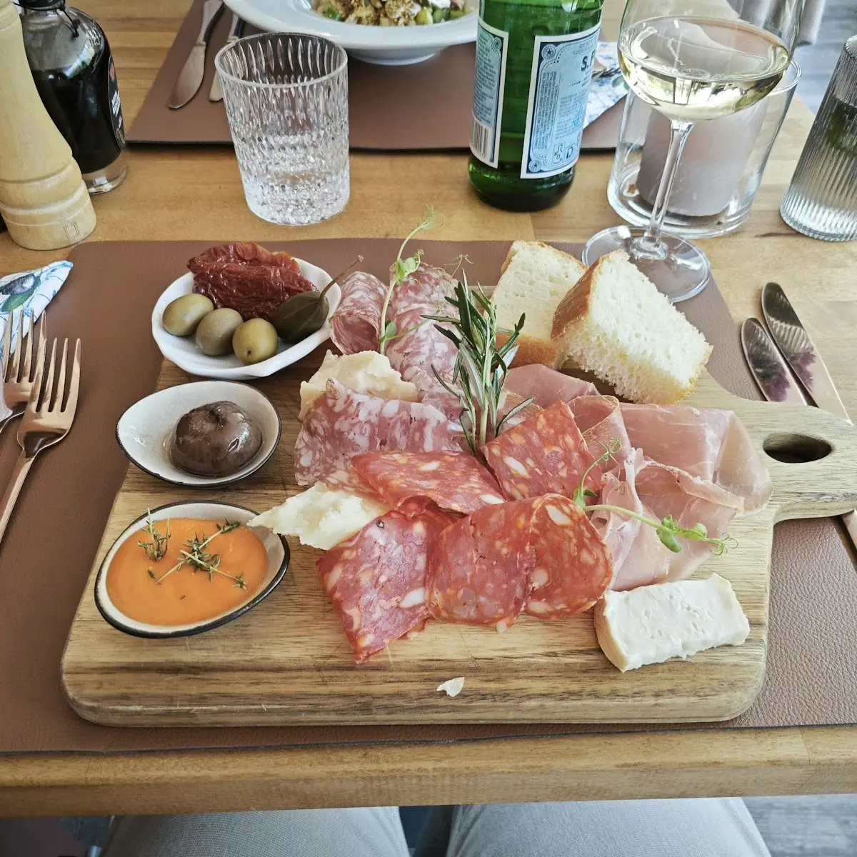 Essen und Trinken photo 3