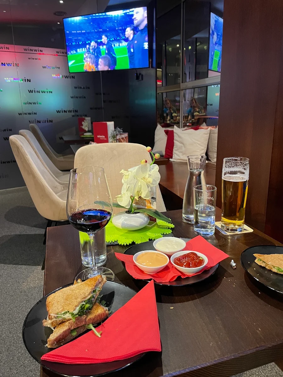 Essen und Trinken photo 1