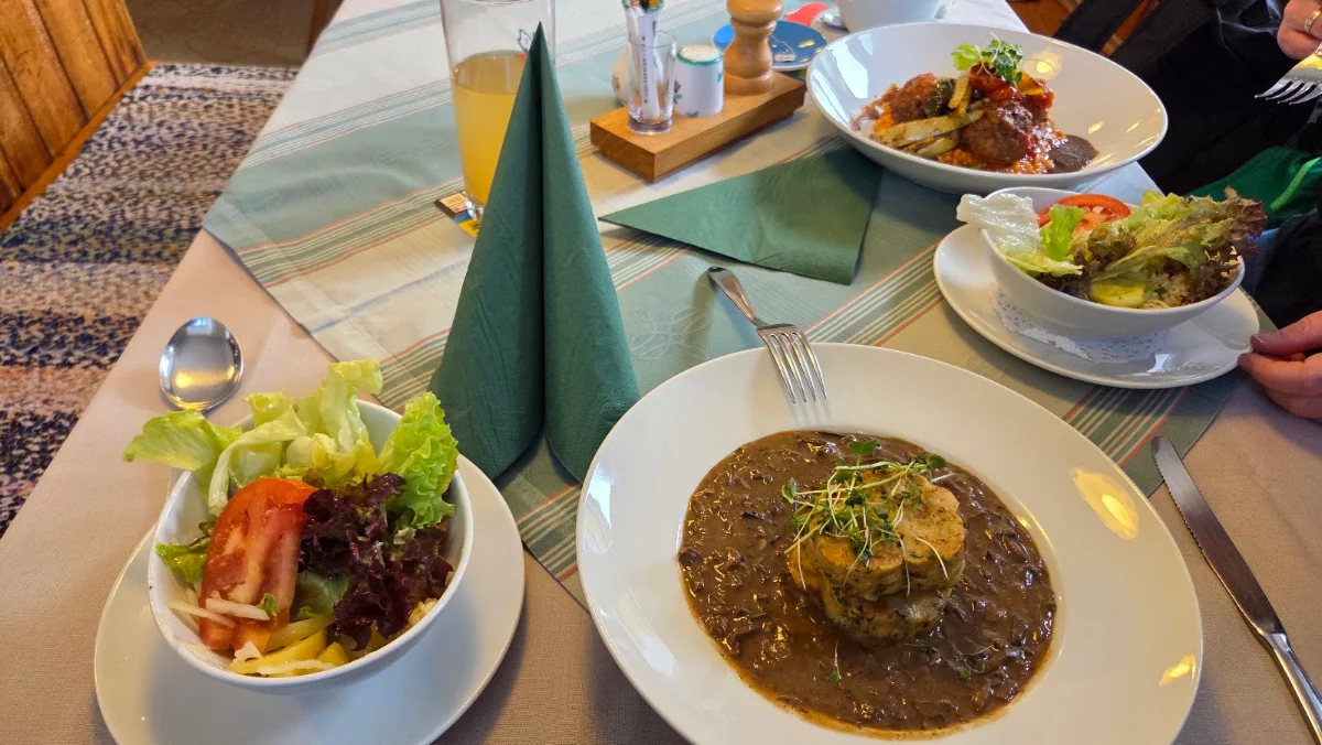 Essen und Trinken photo 3