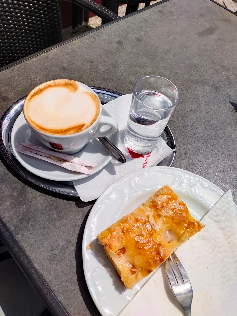 Essen und Trinken photo 5