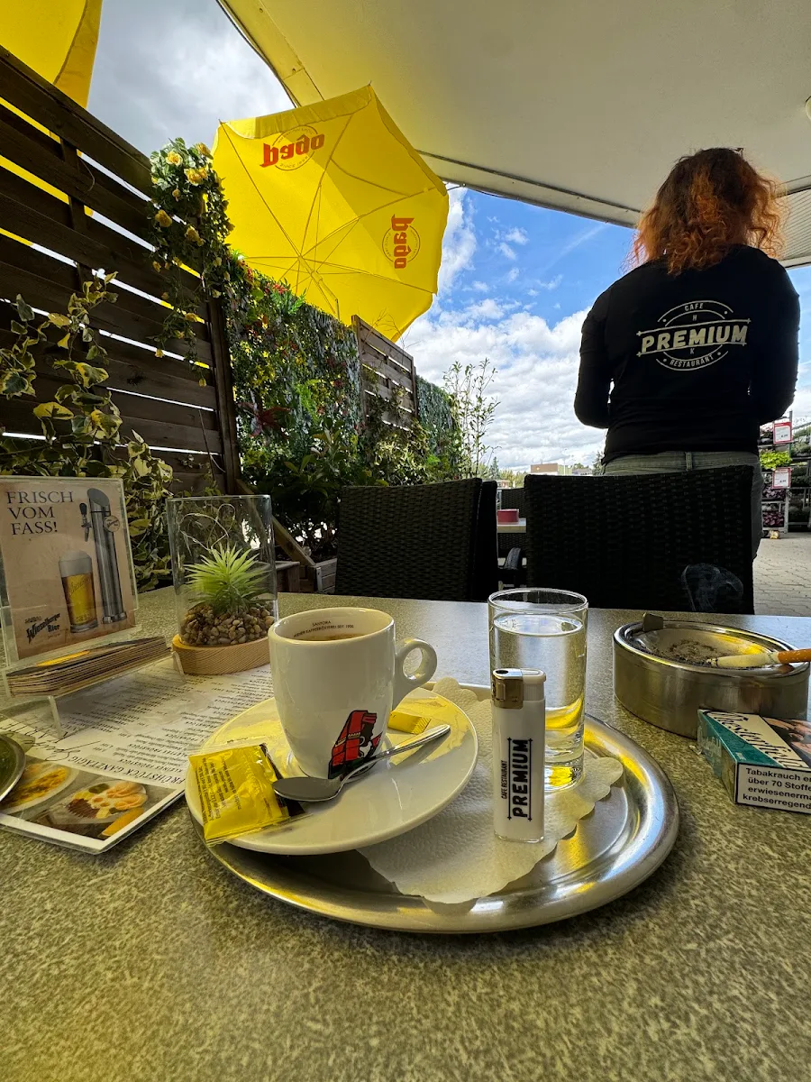 Essen und Trinken photo 2