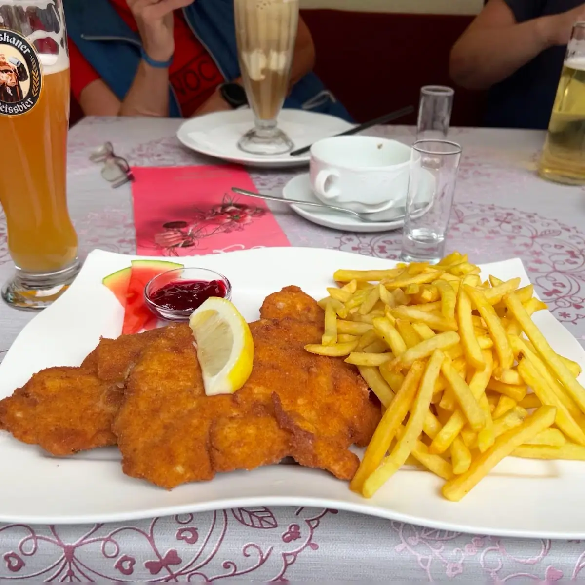 Essen und Trinken photo 2