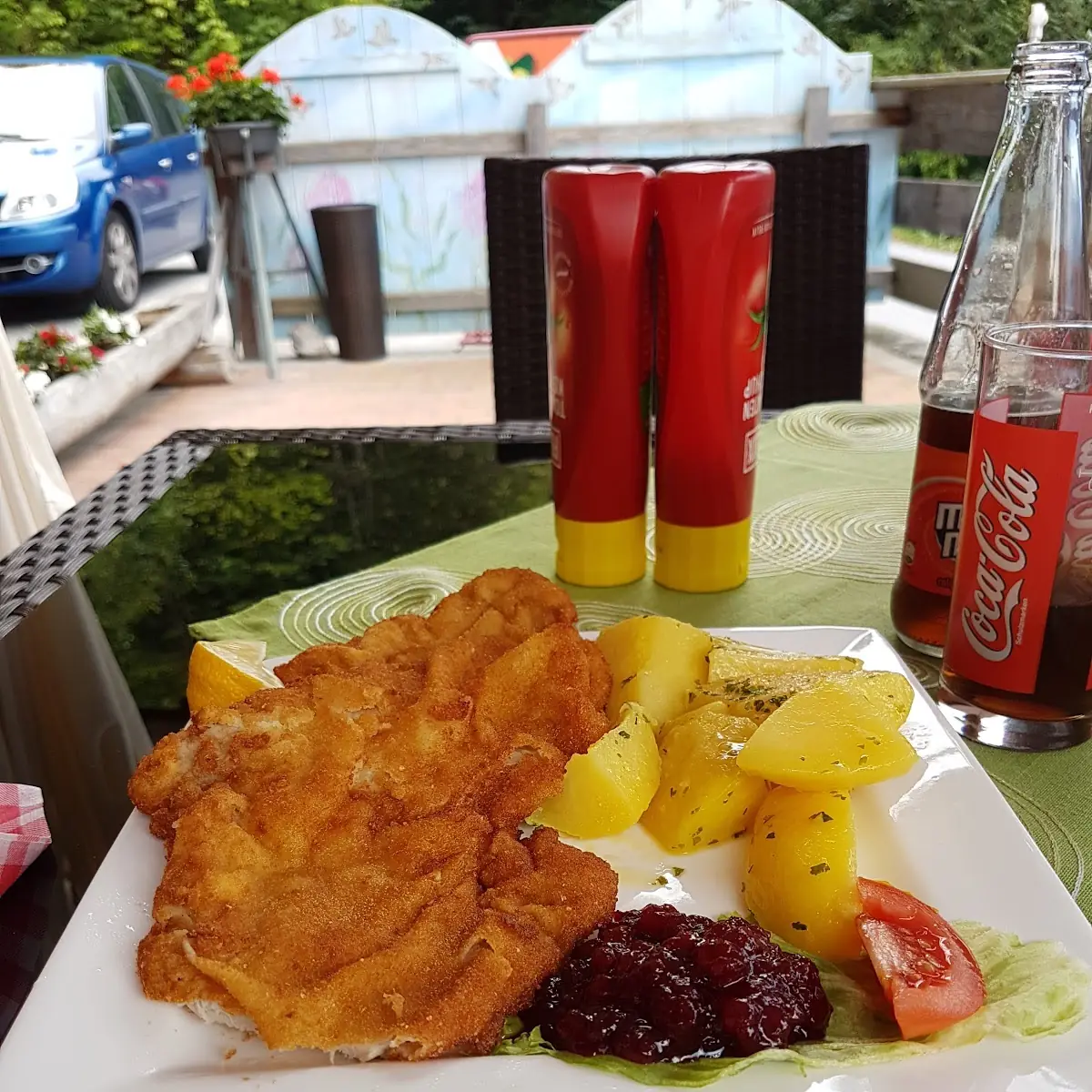 Essen und Trinken photo 2