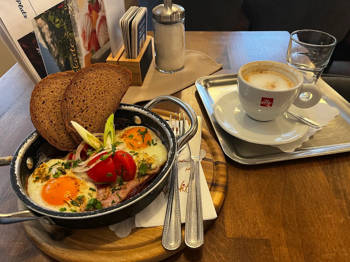 Essen und Trinken photo 8