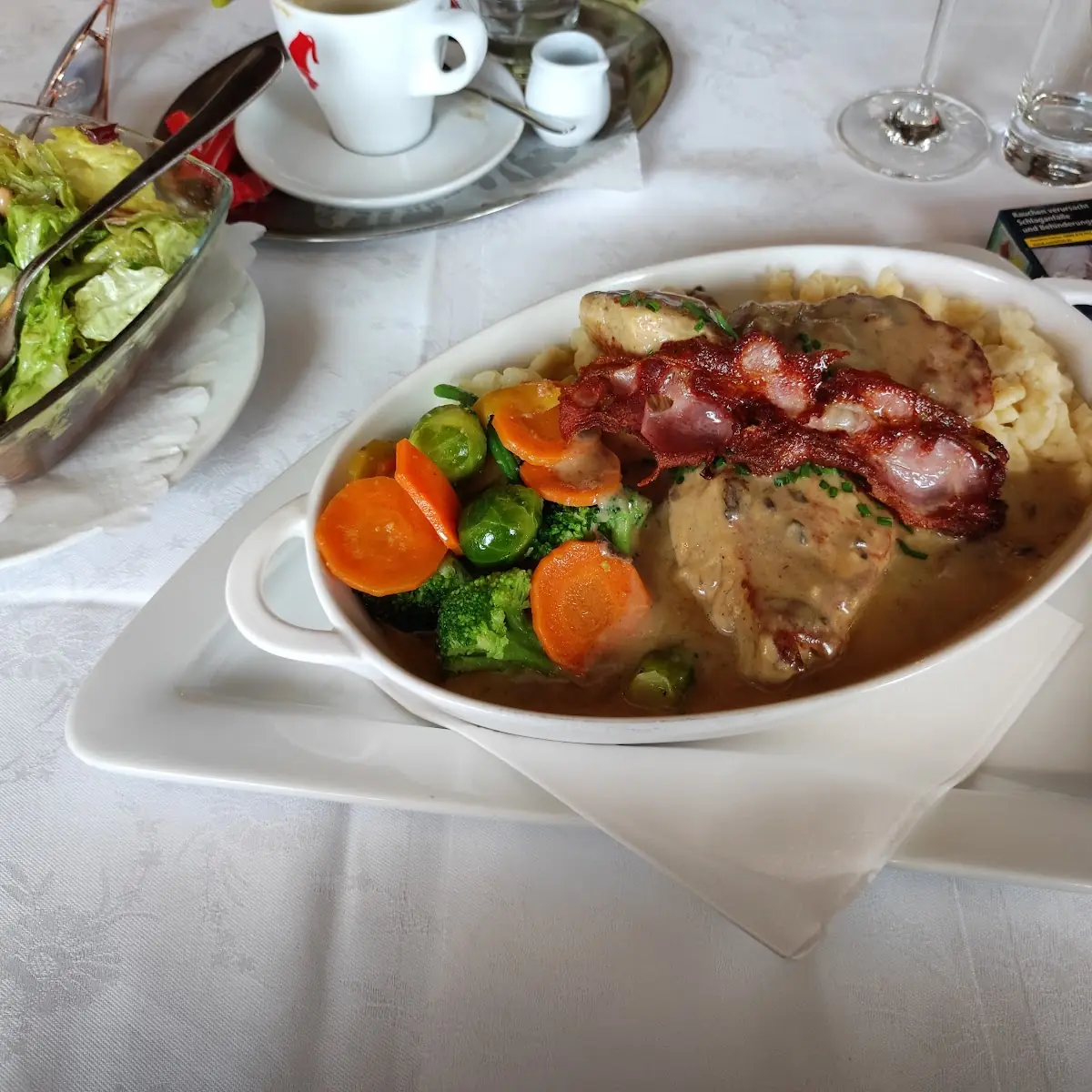 Essen und Trinken photo 3