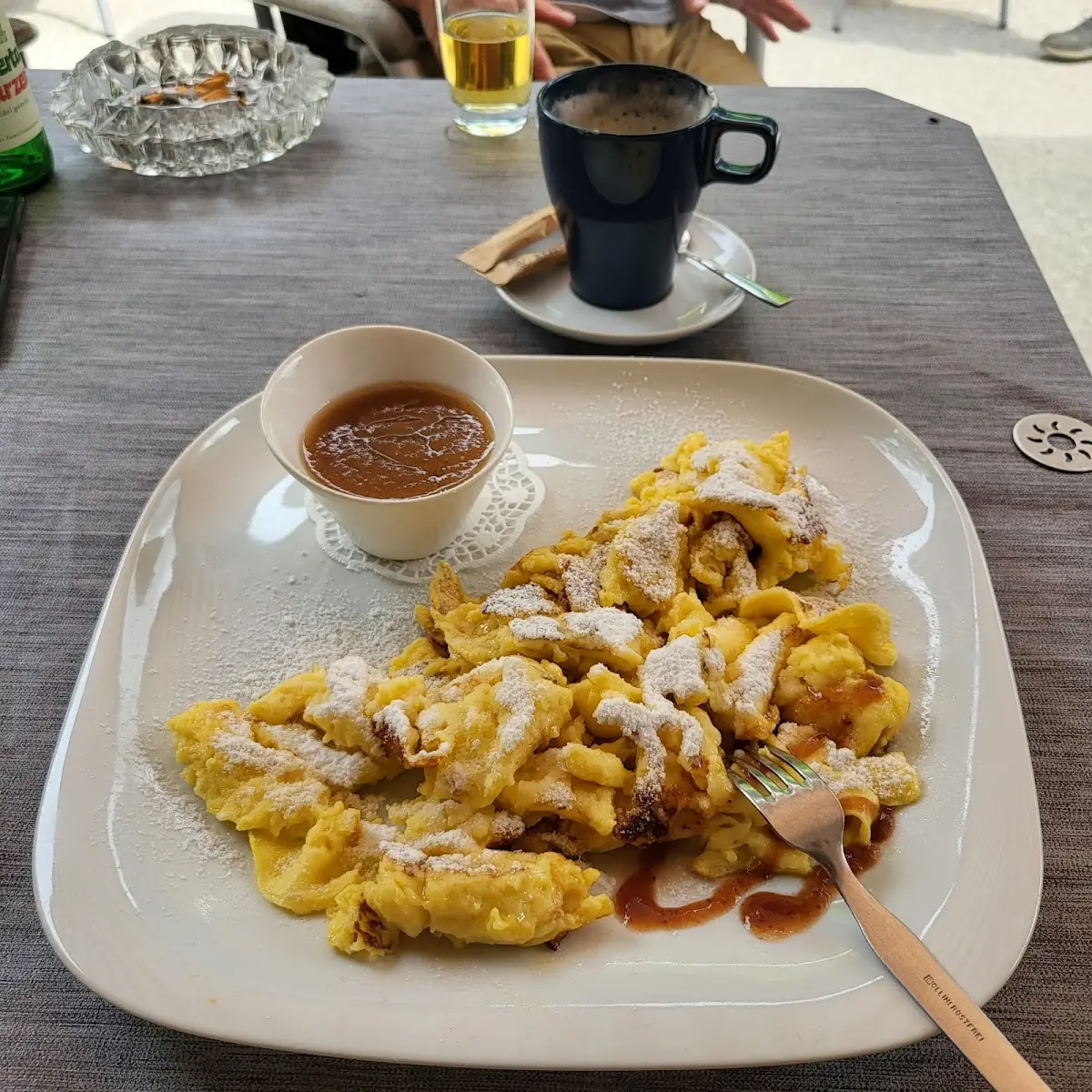 Essen und Trinken photo 1