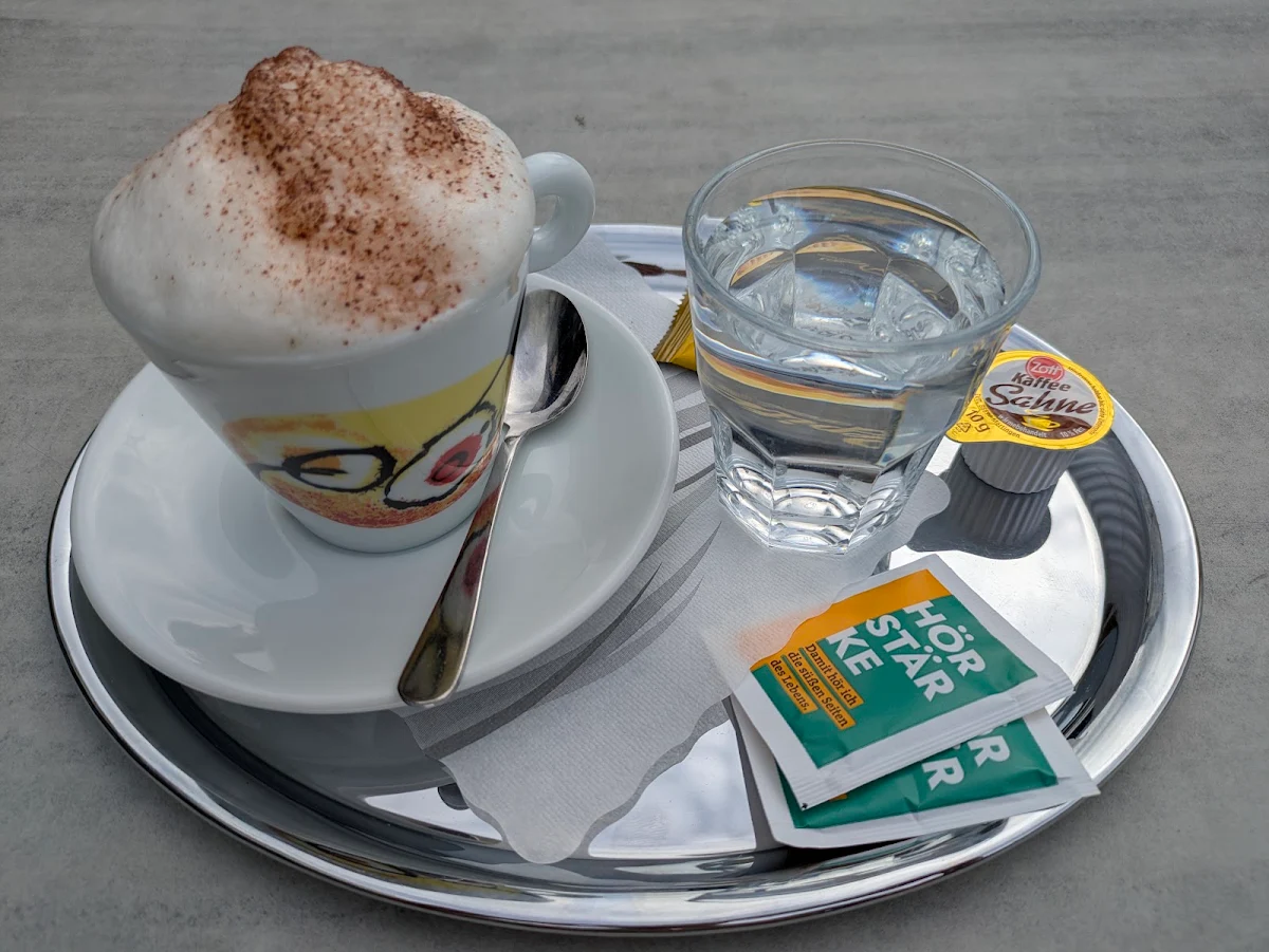 Essen und Trinken photo 2