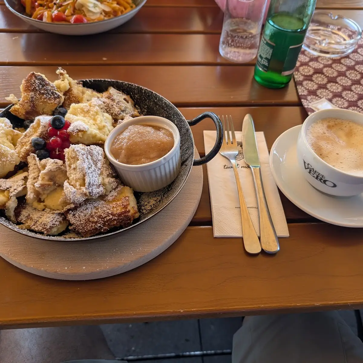 Essen und Trinken photo 3