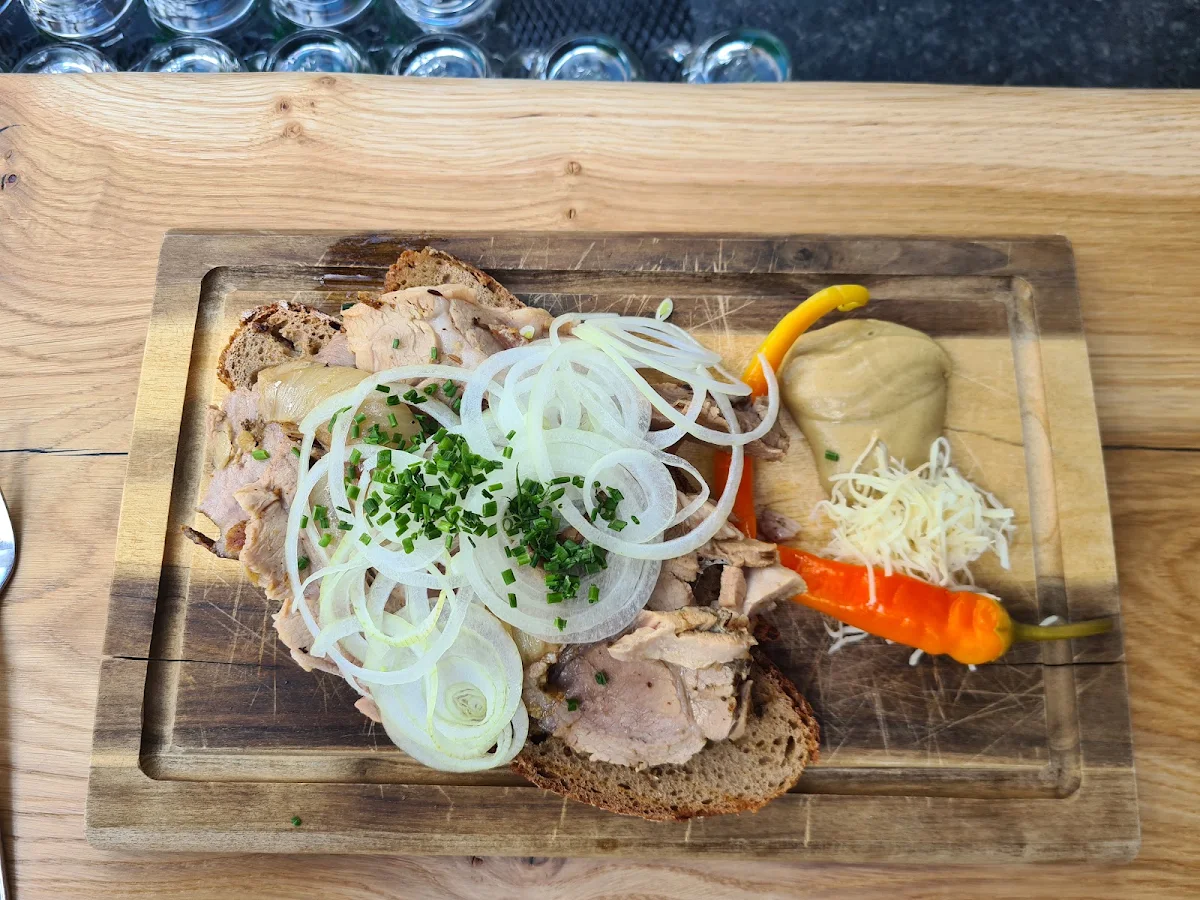 Essen und Trinken, Sautrogalm