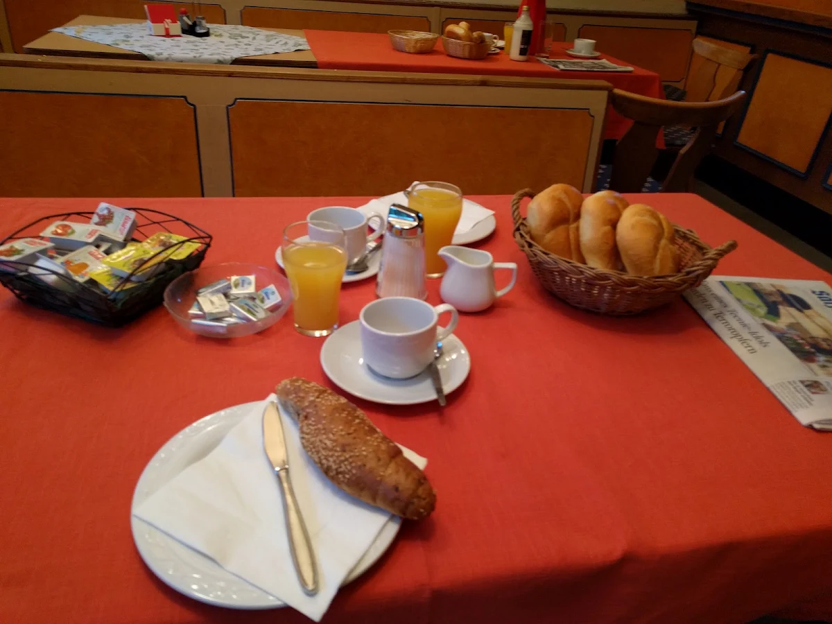 Essen und Trinken photo 2