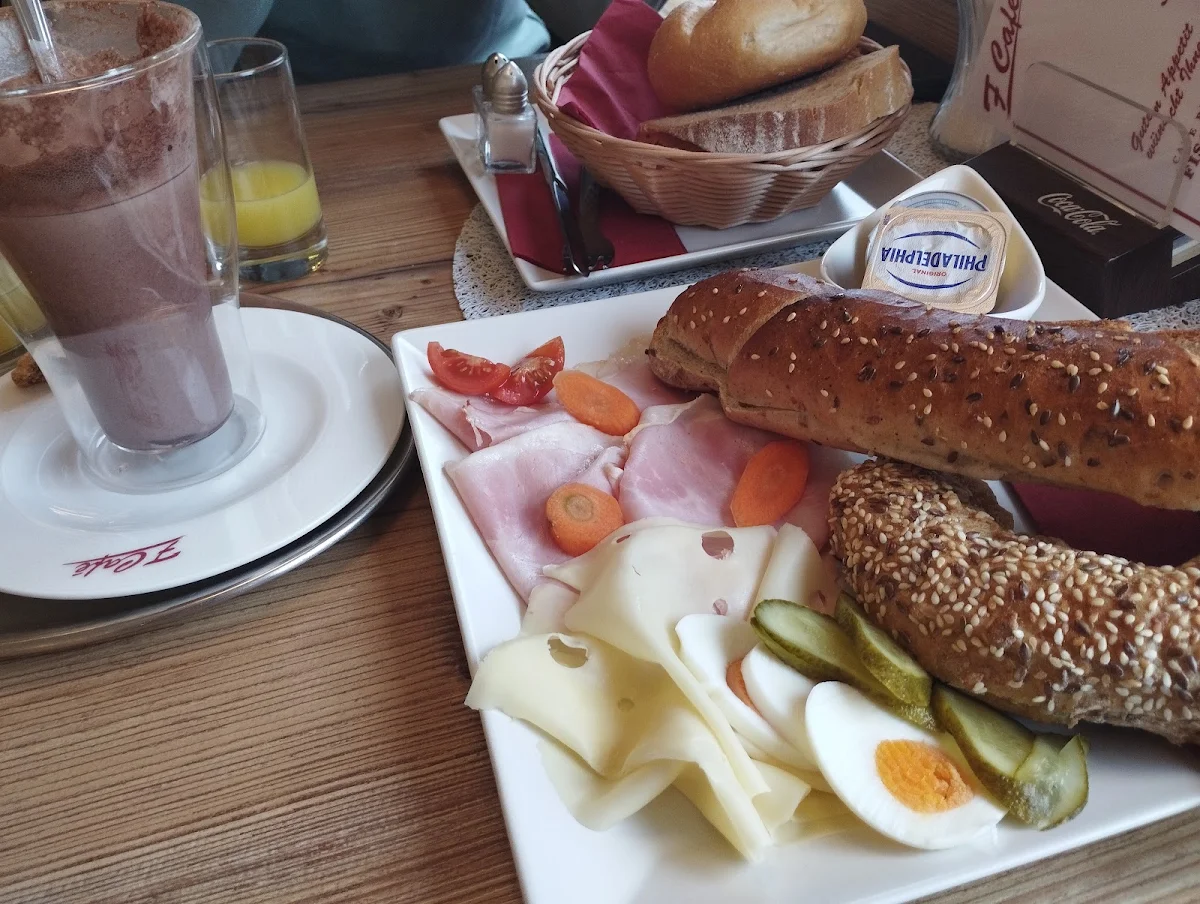 Essen und Trinken photo 2