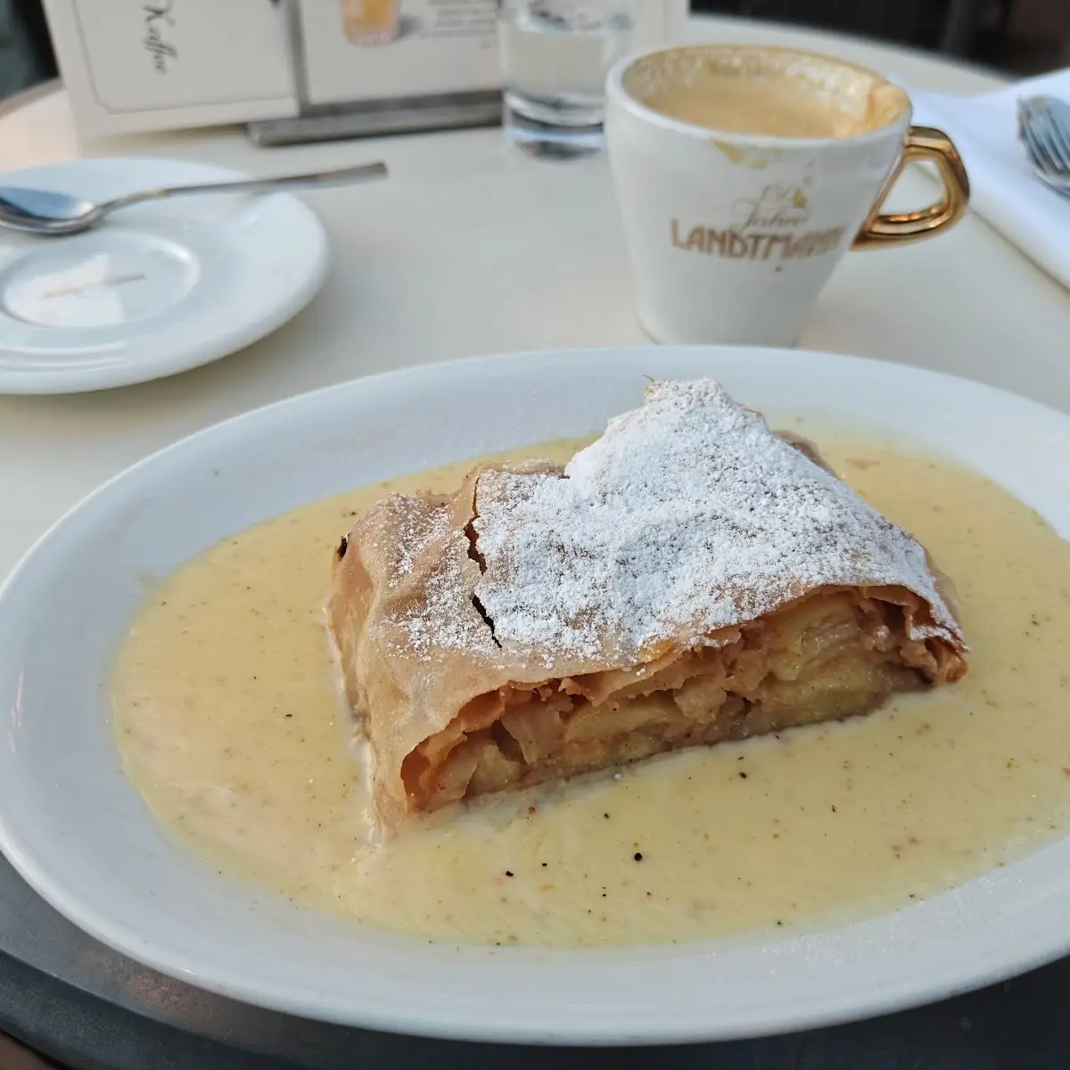 Essen und Trinken photo 7