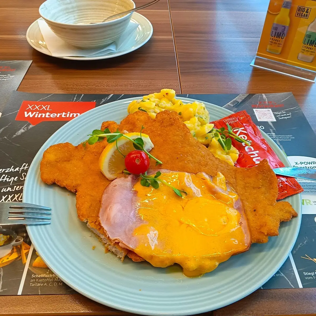 Essen und Trinken photo 2