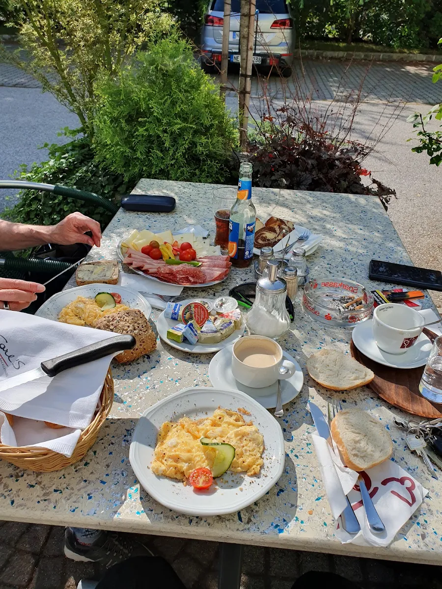 Essen und Trinken photo 6