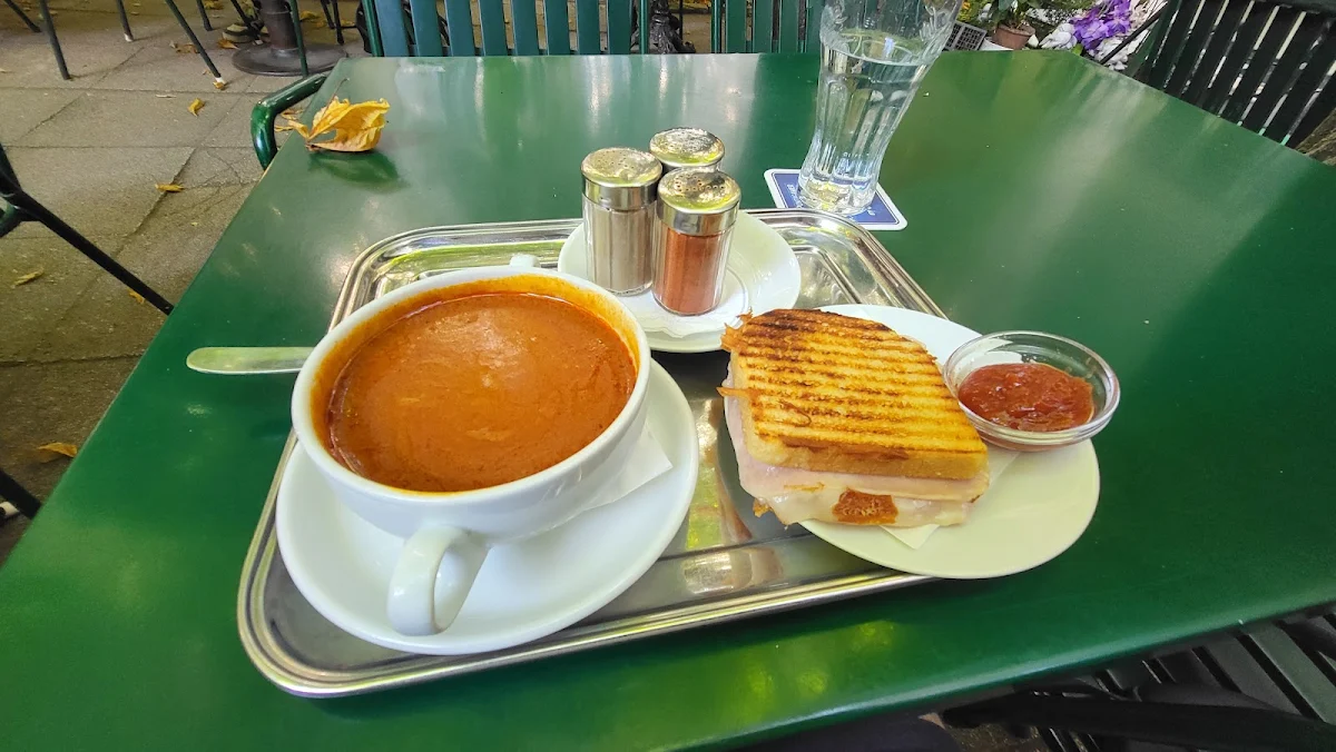 Essen und Trinken photo 3