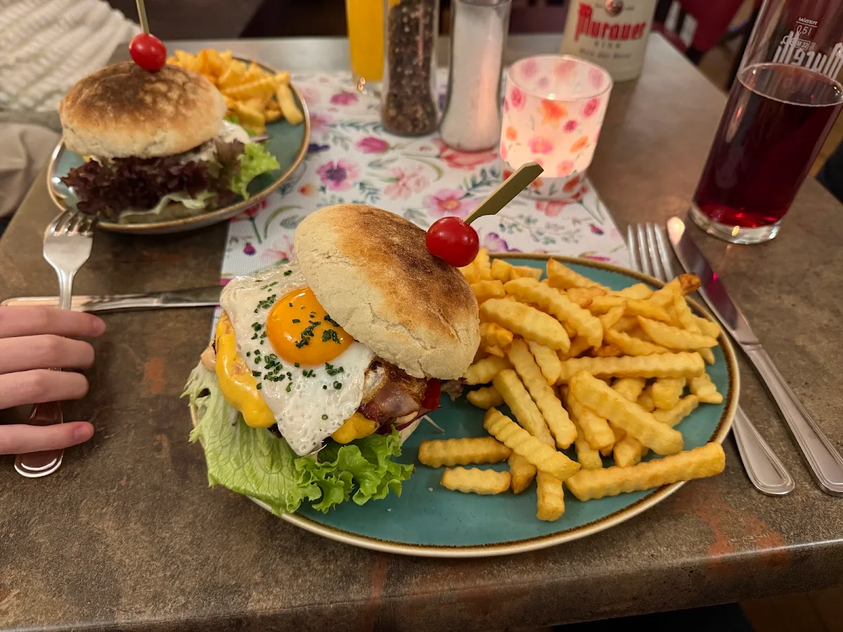 Essen und Trinken photo 2