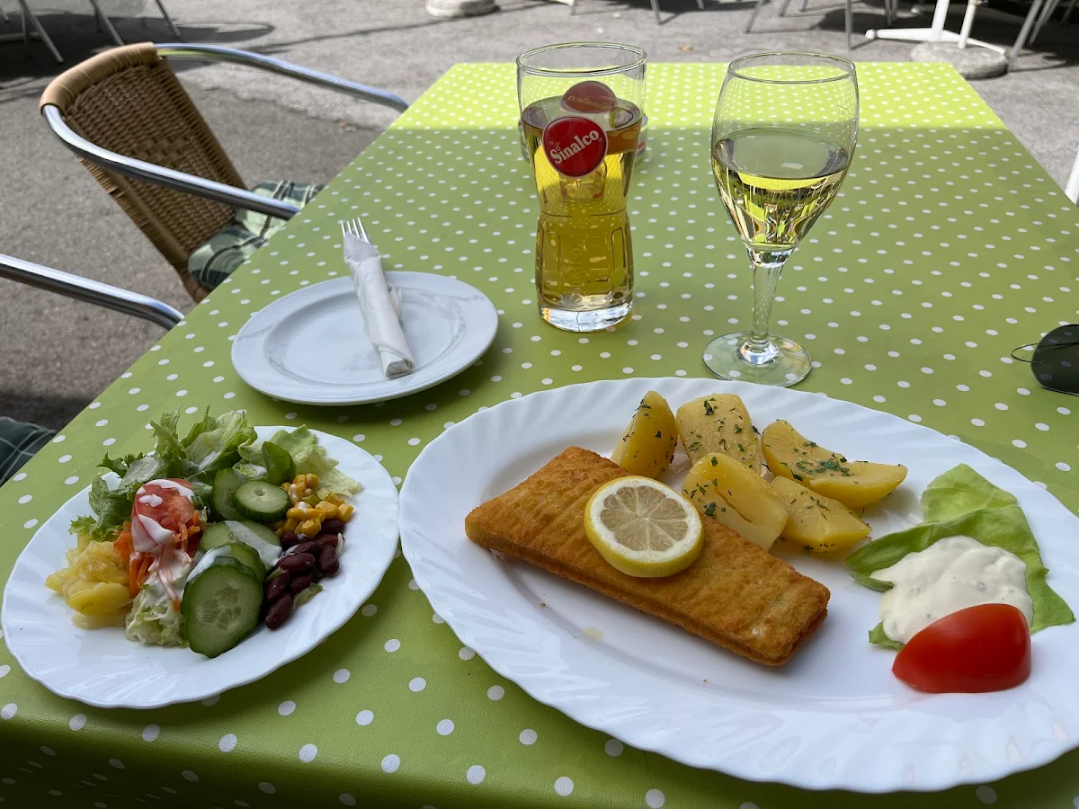 Essen und Trinken photo 3