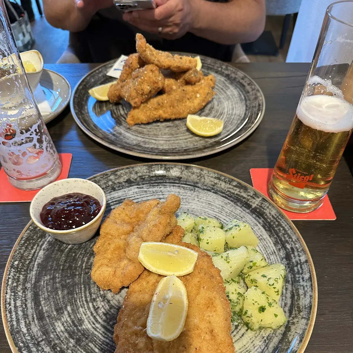 Essen und Trinken photo 3