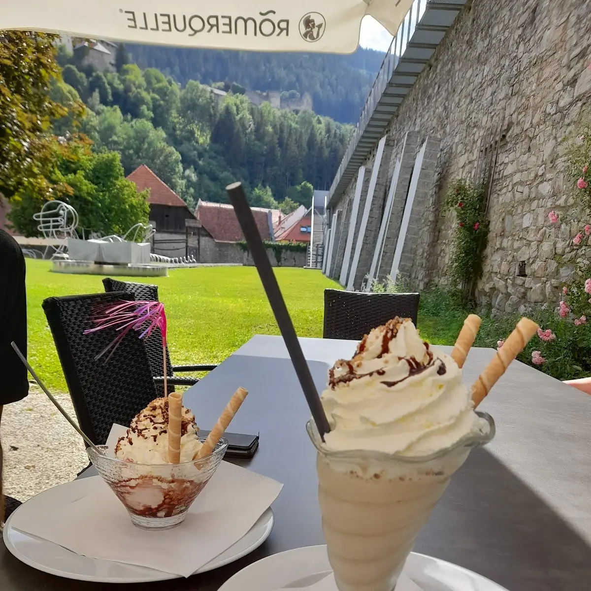 Essen und Trinken photo 2