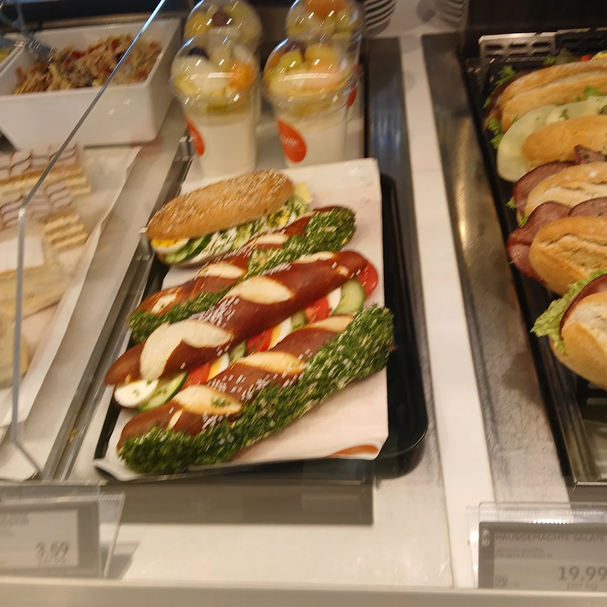 Essen und Trinken photo 2