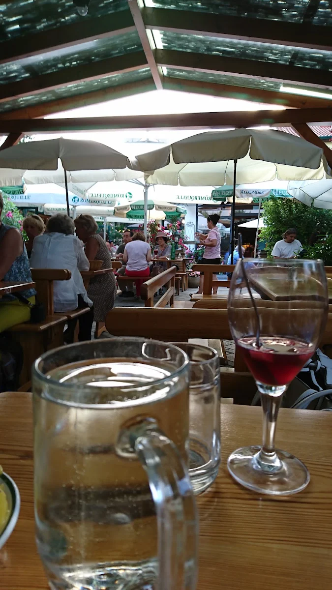 Essen und Trinken photo 3