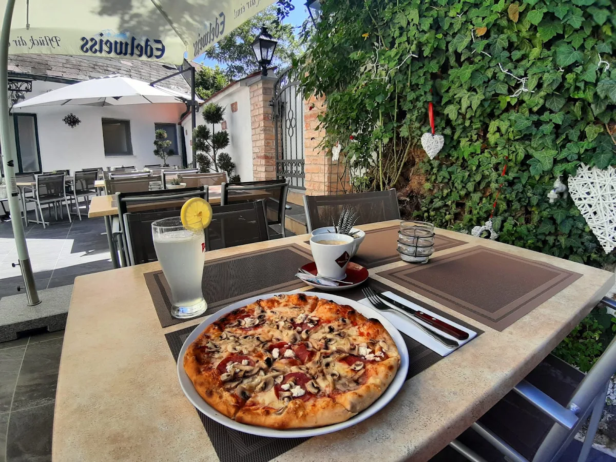 Essen und Trinken photo 1