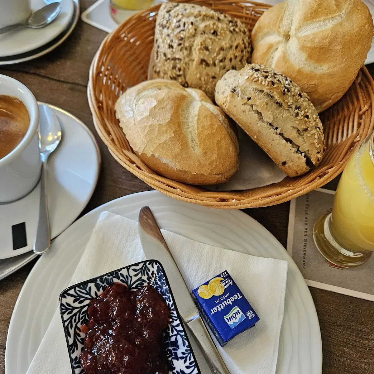 Essen und Trinken photo 1