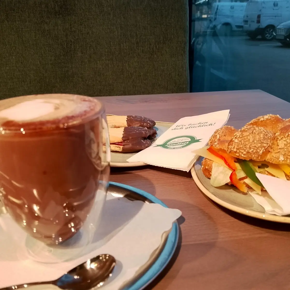 Essen und Trinken photo 2