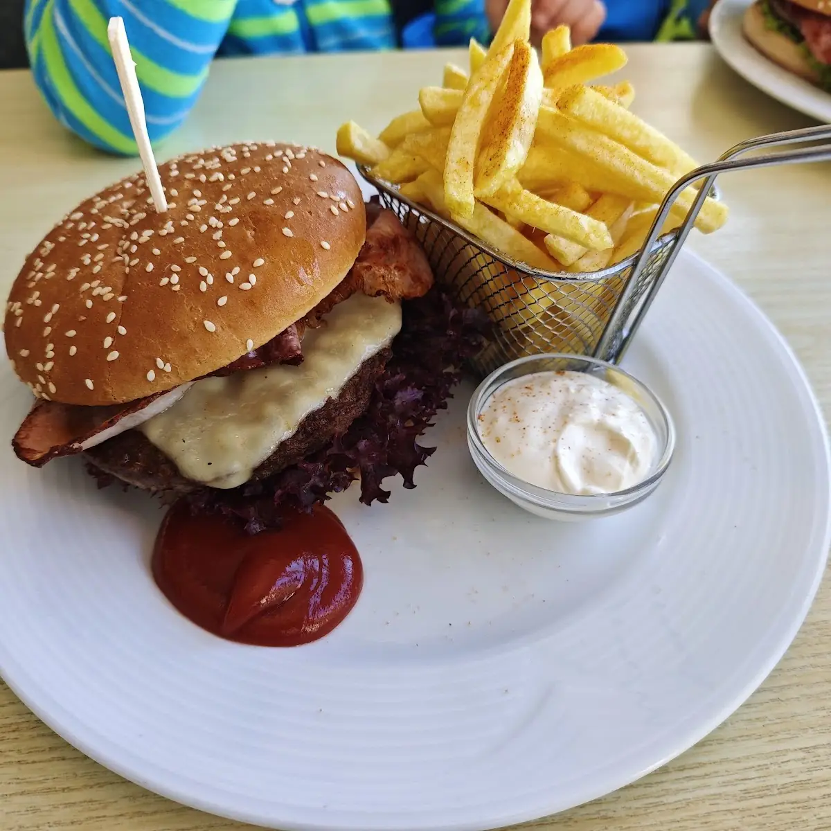 Essen und Trinken, Panorama Restaurant Schareck