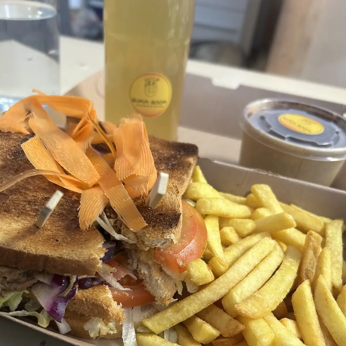 Essen und Trinken photo 3