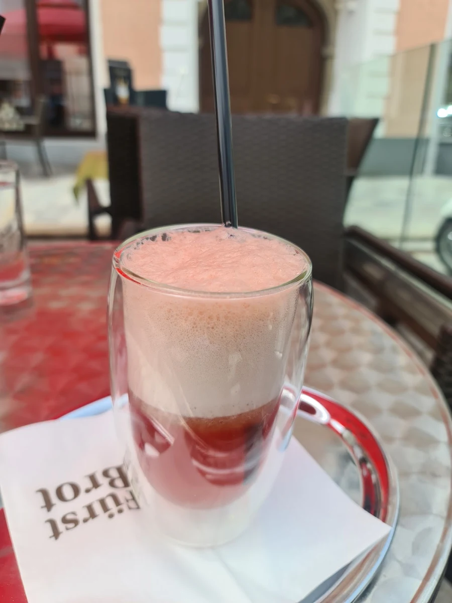 Essen und Trinken photo 2