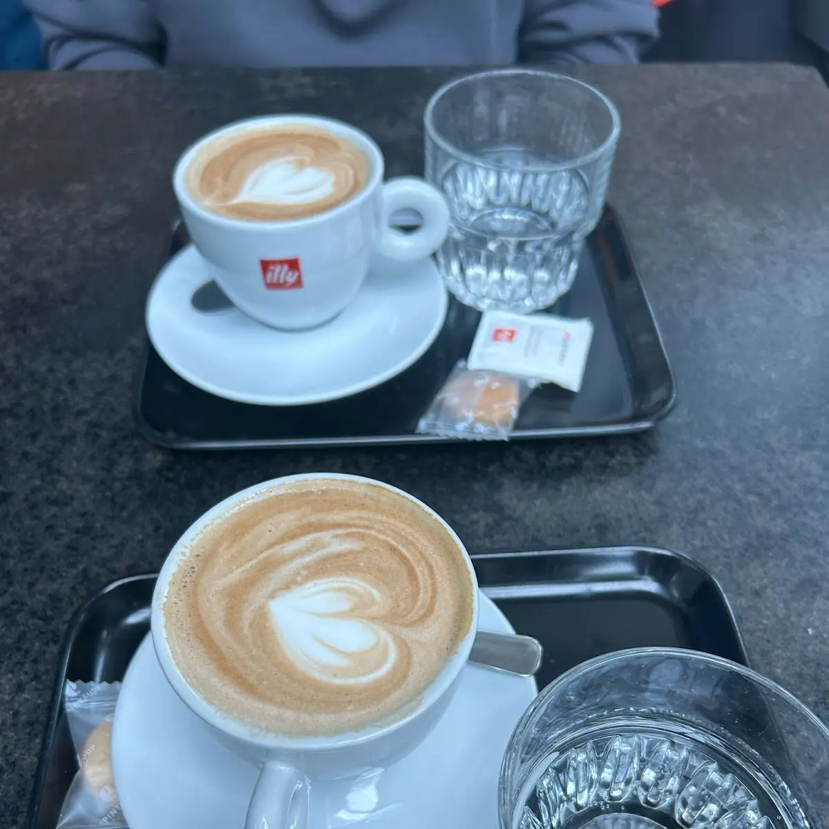 Essen und Trinken photo 1