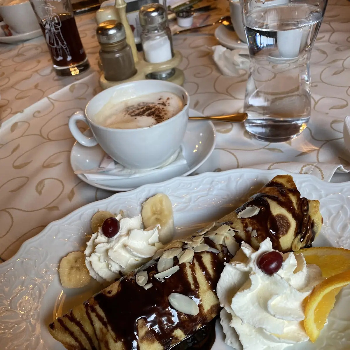Essen und Trinken photo 3
