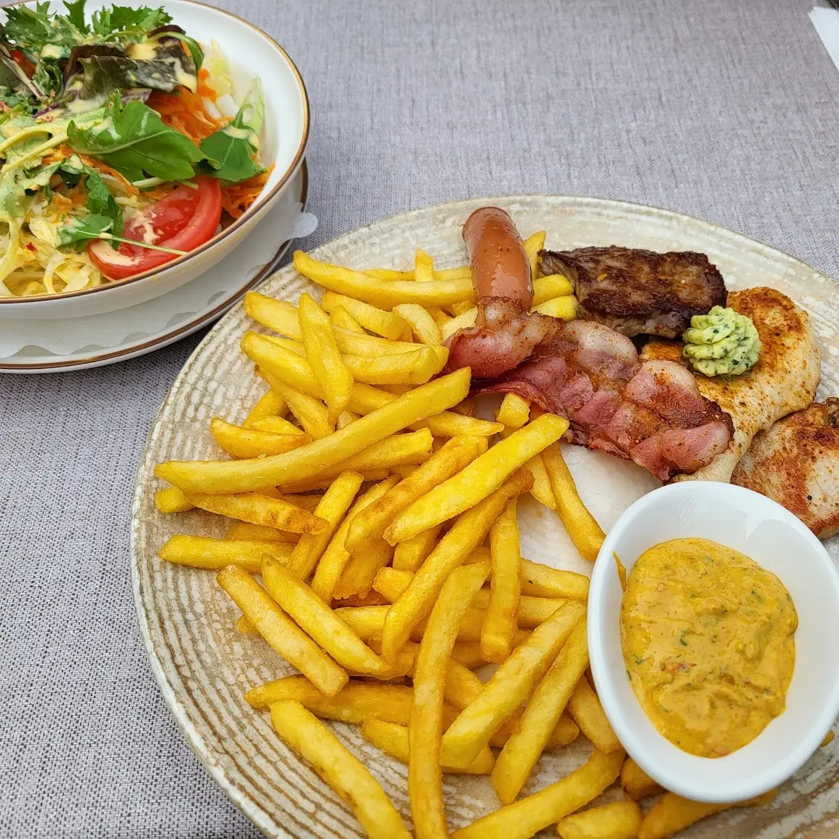 Essen und Trinken photo 2