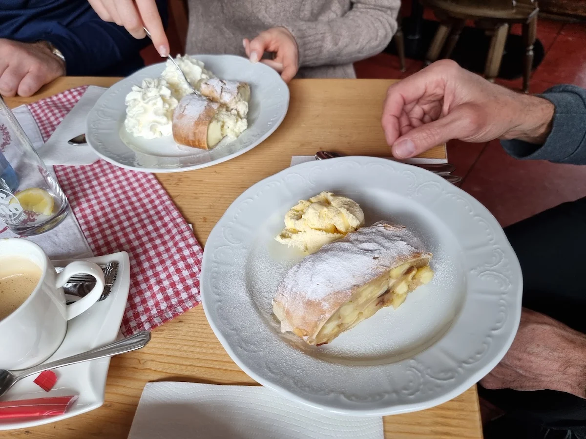 Essen und Trinken photo 1