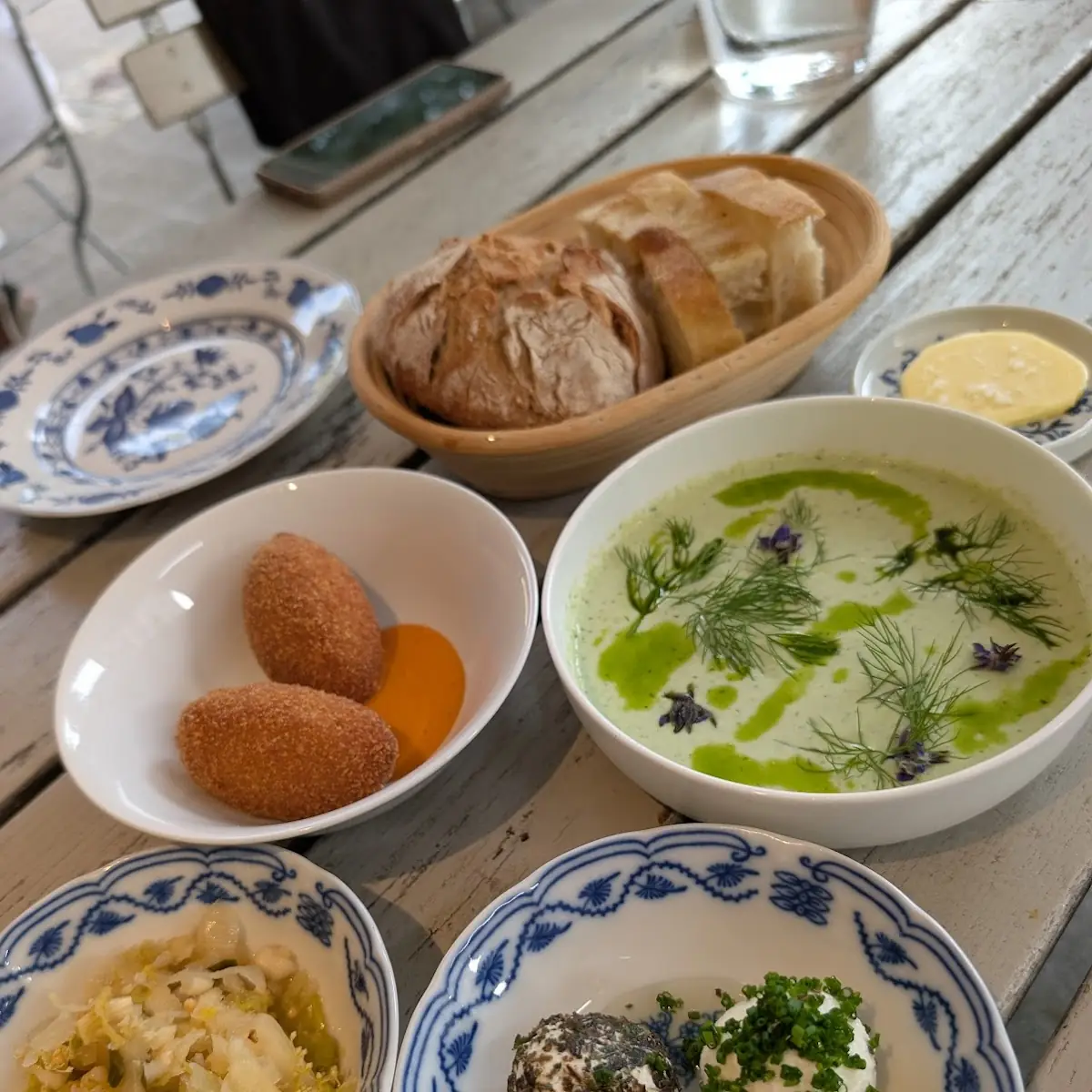 Essen und Trinken photo 2