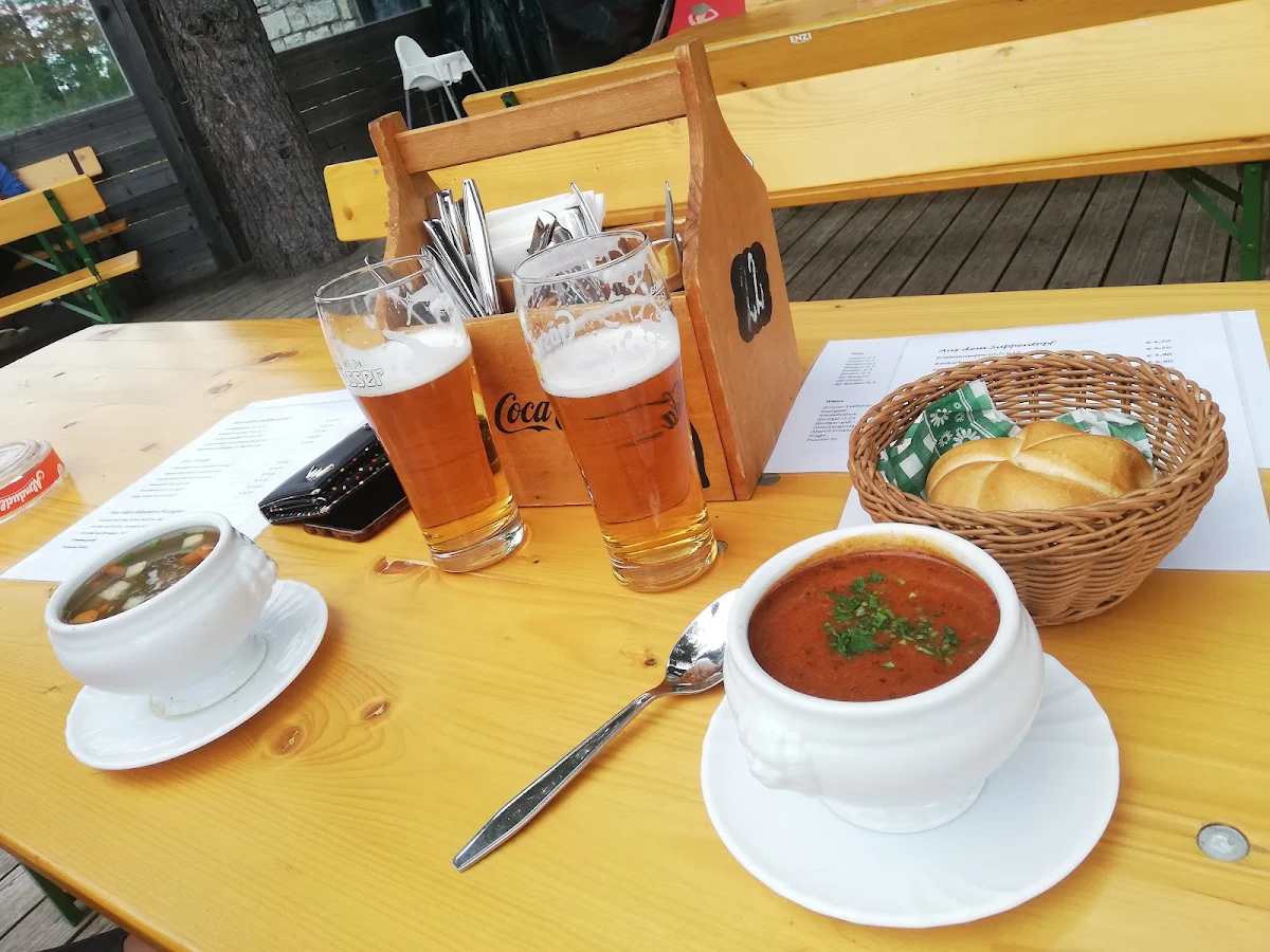 Essen und Trinken photo 2