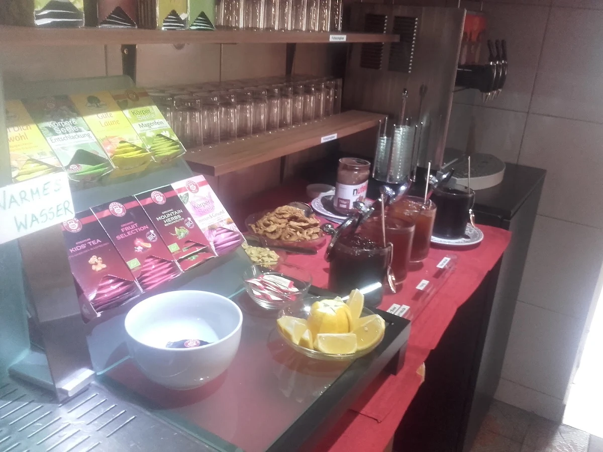 Essen und Trinken photo 2