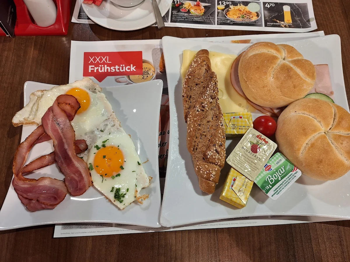 Essen und Trinken photo 2