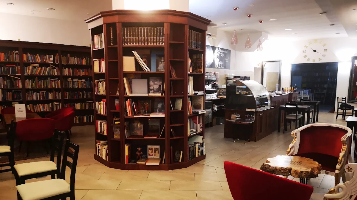 Vox Libri Café & modernes Antiquariat Titelbild
