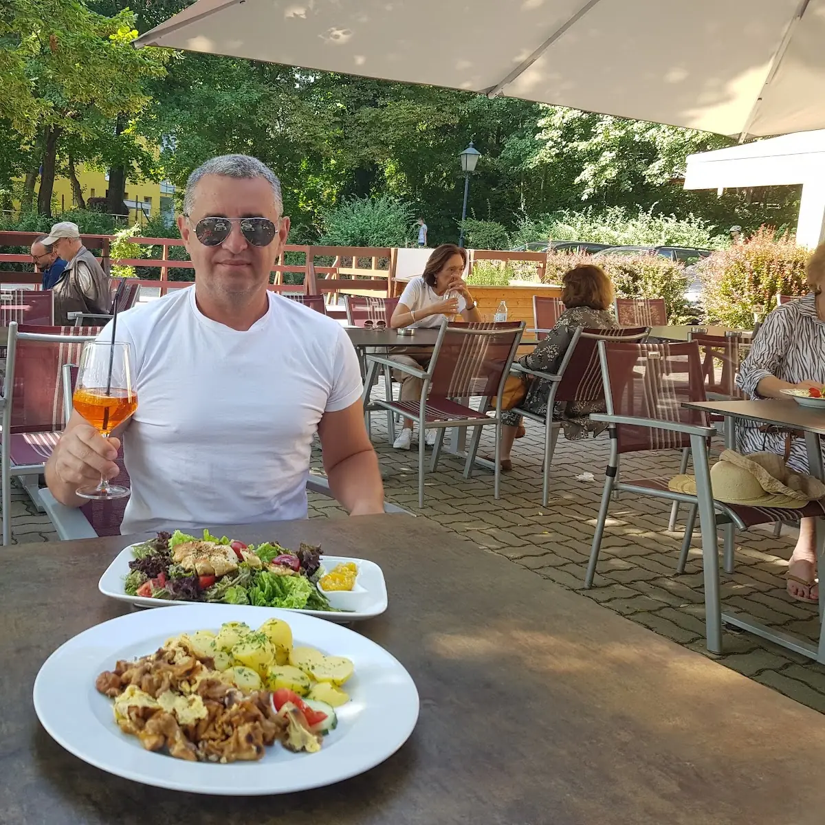 Essen und Trinken photo 6