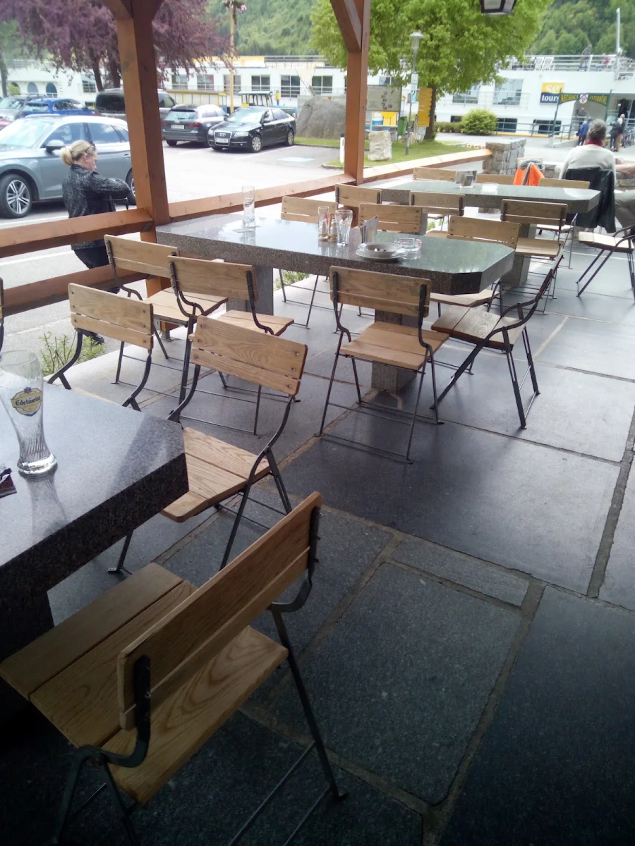 Atmosphäre, Gasthof - Landhotel Ernst