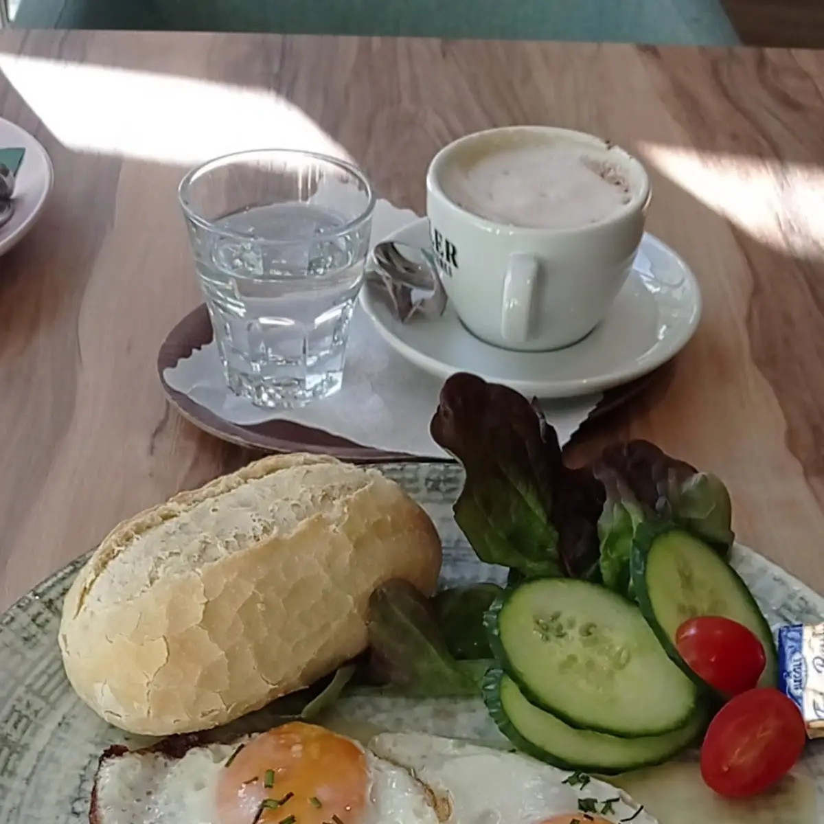 Essen und Trinken photo 2