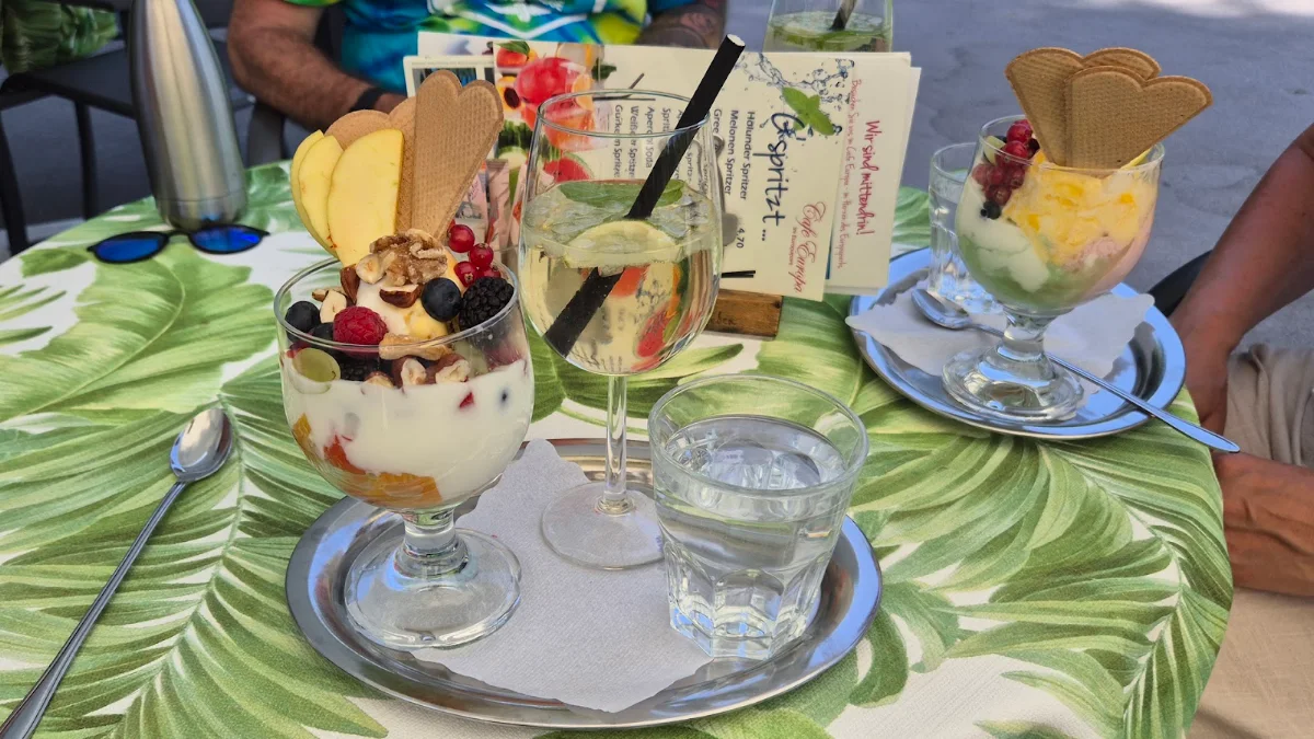 Essen und Trinken photo 2