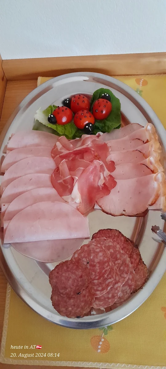 Essen und Trinken photo 2
