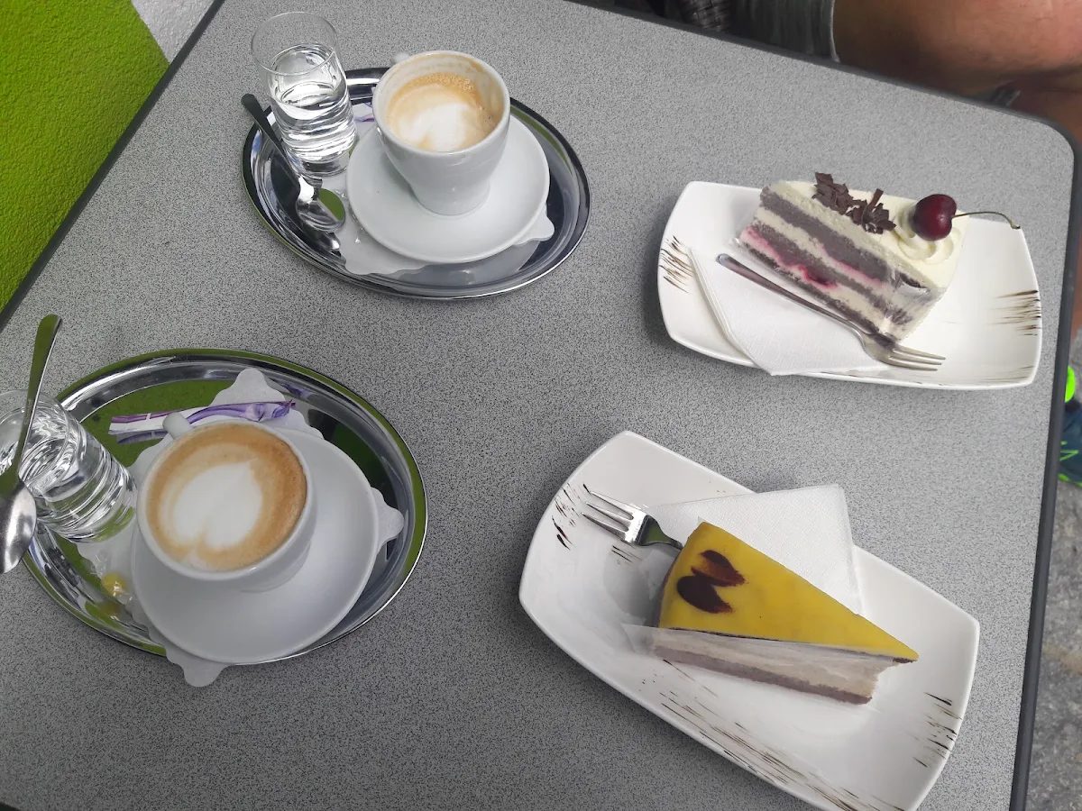 Essen und Trinken photo 2